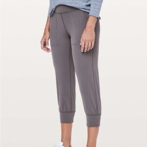 Lululemon Align Jogger Crop 23 Inch In Moonphase Purple/gray Size 10 W6ATAS